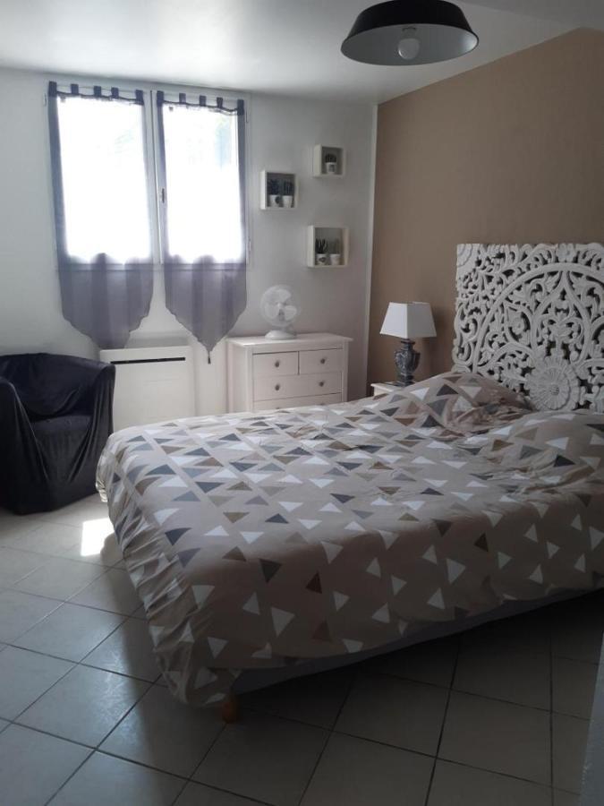 Appartement 3 Pieces Dans Maison Individuelle Entre Mer Et Montagnes Bouyon Exterior photo